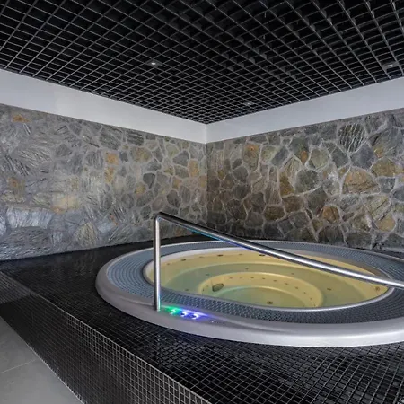 Green Park A4- Z Dostepem Do Basenu, Sauny, Jacuzzi, Silowni Apartament *